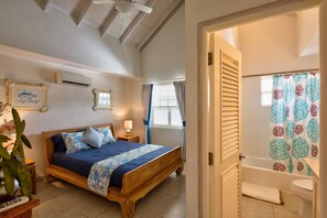 3 bedrooms, in-room safe, iron/ironing board, free WiFi