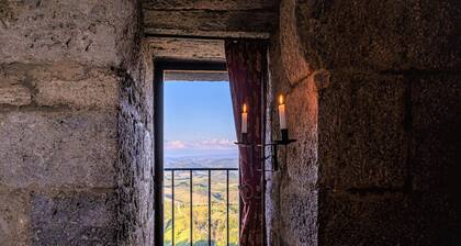 Torre Salvucci - Originaler Turm der XIISec in San Gimignano / Terrasse mit Blick auf die Stadt