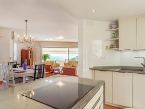 Dining - Yuta by Danlux Invest. House with a private pool (Tossa de mar/Girona)