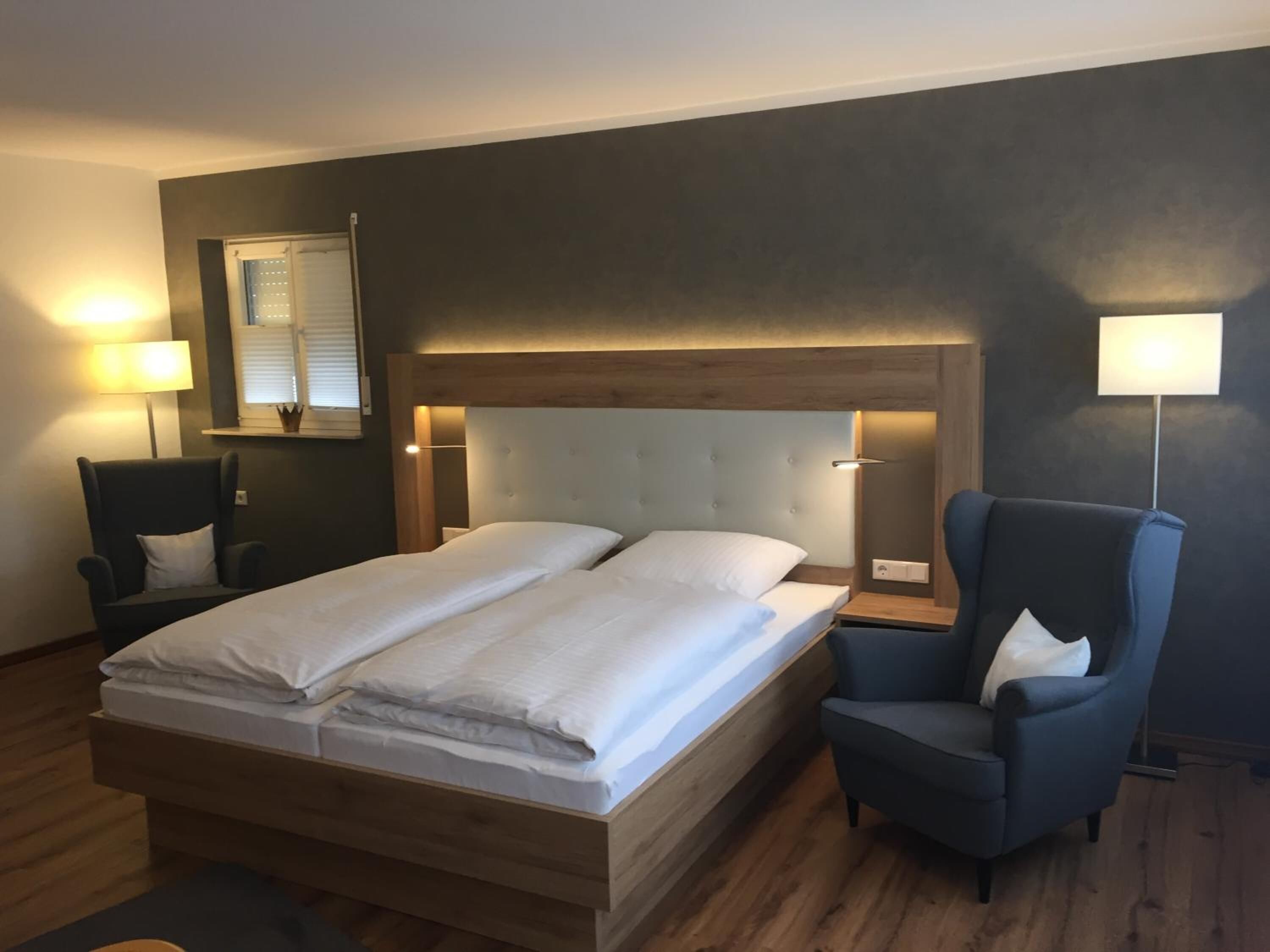 individually furnished, desk, free cots/infant beds, free wifi