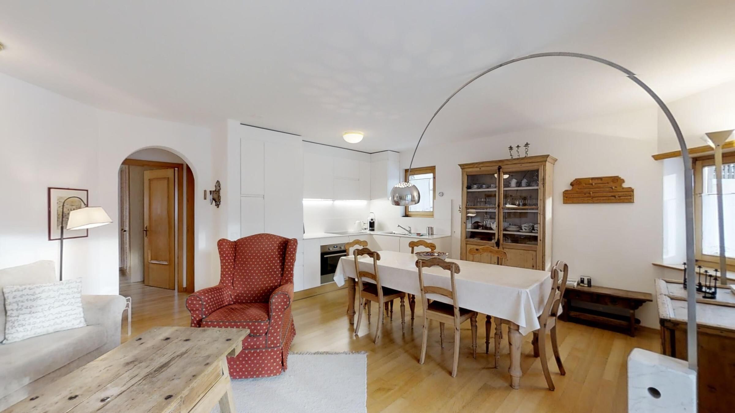 Télévision, chaîne hi-fi