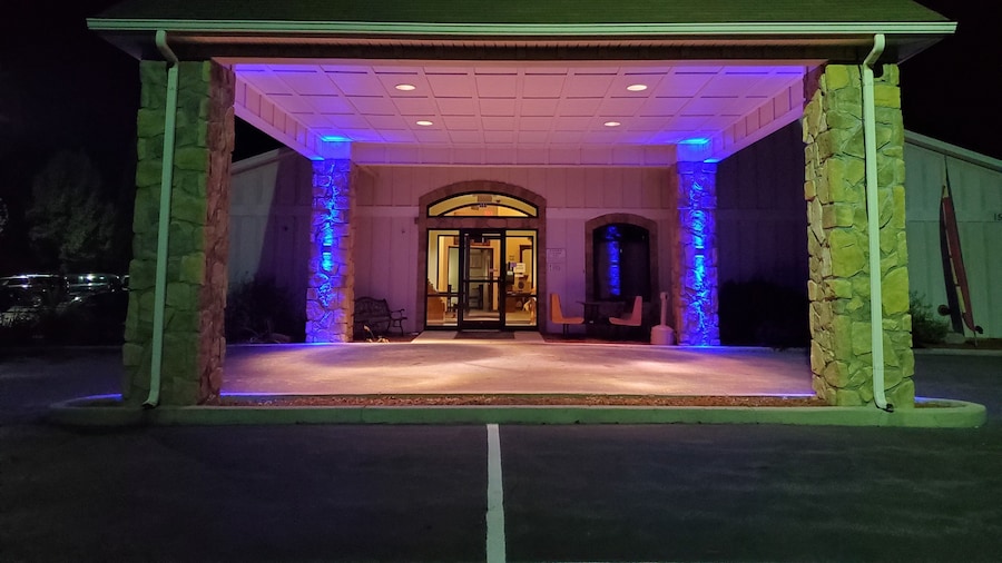 Americas Best Value Inn & Suites Independence VA