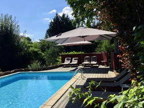 Piscine extérieure, piscine chauffée