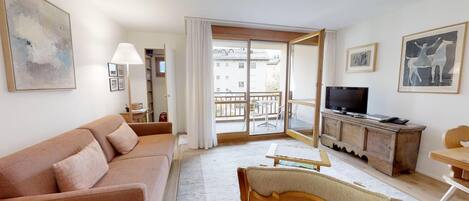 Télévision, lecteur de DVD, chaßne hi-fi