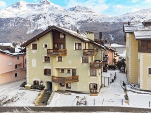 Exterior - Sunny and spacious 3½-room apartment on the first floor, 110m2, south facing wit (Silvaplana)