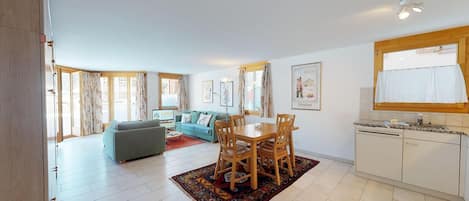 TV, DVD player, stereo