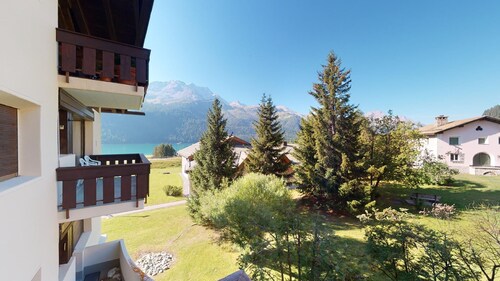 Quiet and sunny single-roomed apartment on the second floor, 38 m2.