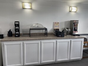 Petit déjeuner à emporter compris tous les jours