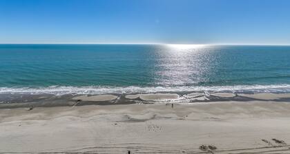 Large Direct Oceanfront Condo