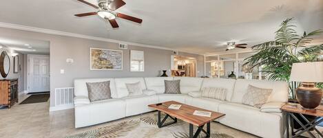 Televisor intel·ligent i reproductor de DVD