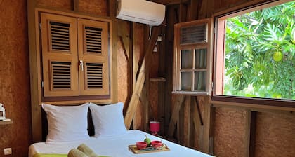 Villa Familiale 8p Piscine Sécurisée & Jardin PMR