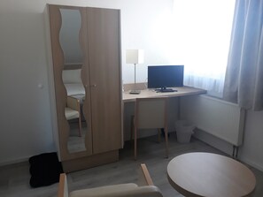 Dobbeltrom, eget bad | 1 soverom