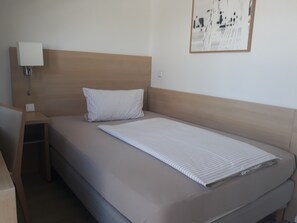 Einzelzimmer, mit Bad | 1 Schlafzimmer