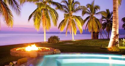 Panoramic 6th Fl. BradAndJoeyRentals Huge balcony BBQ - Villa La Estancia