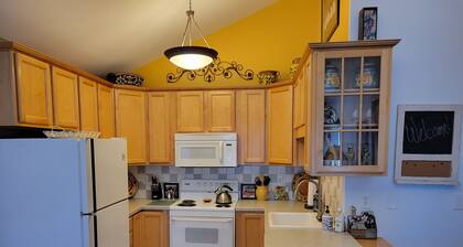 CAMINATA AL CENTRO Y ANTIGUO MOLINO-1 BLOQUEO AL SUITE RDRER-MODERN / ATTRACTIVE 1 BDR