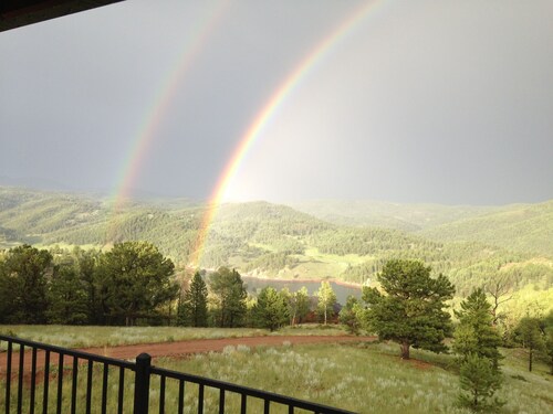 Upper Lake House (Victor, CO)