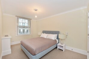 2 bedrooms - Luxury 2bed in the heart of Mayfair (London)