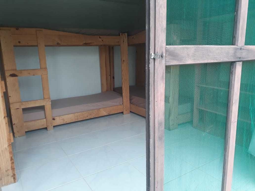 Dormitório compartilhado básico, várias camas, para não fumantes | Wi-Fi de cortesia, roupa de cama