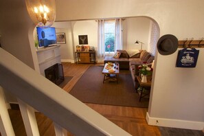 TV connectée, cheminée