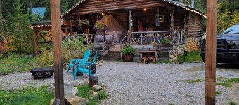 La cabane à truites sur les rives de la rivière Wenatchee