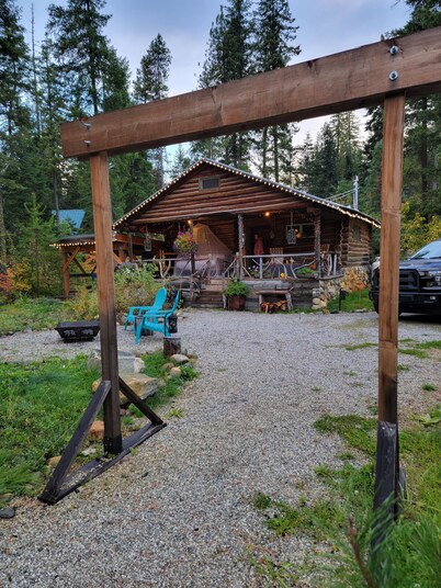 The Trout Shack on the banks of the Wenatchee River