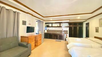 Deluxe Studio Suite, 2 Queen Beds | Desk, iron/ironing board, free WiFi, bed sheets