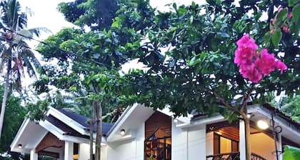 Bruce Beach Resort