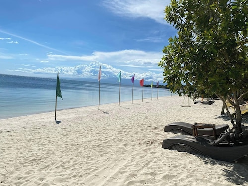 Bruce Beach Resort