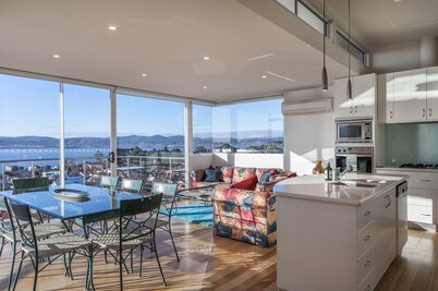 Sandy Bay Sensation