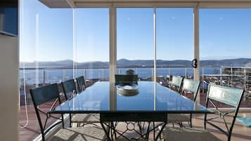 In-room dining