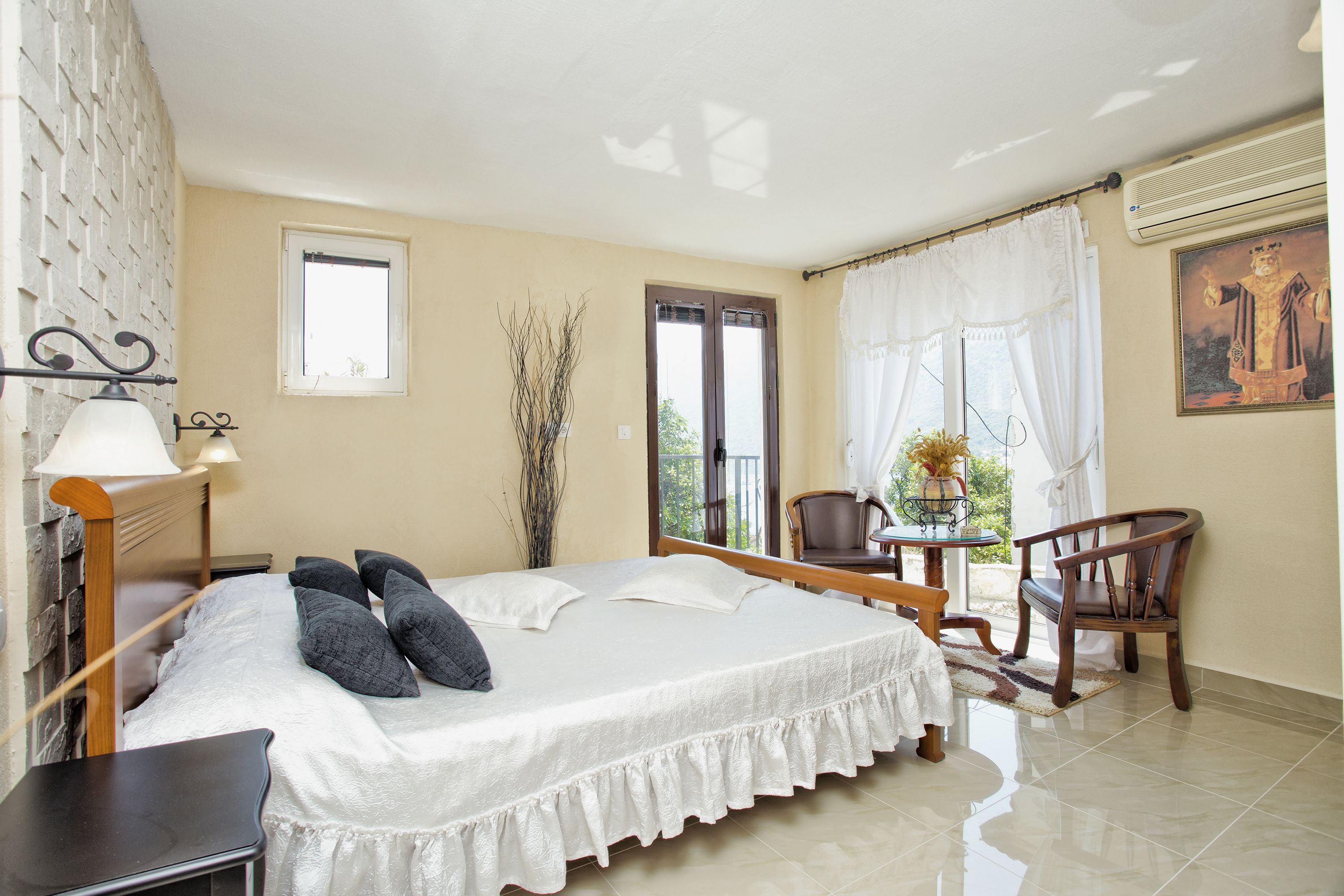 Classic Apartment | Premium bedding, minibar, individually furnished, desk