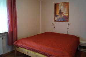 2 chambres, fer et planche Ă repasser, Wi-Fi, draps fournis