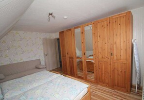 2 bedrooms, in-room safe, iron/ironing board, travel cot