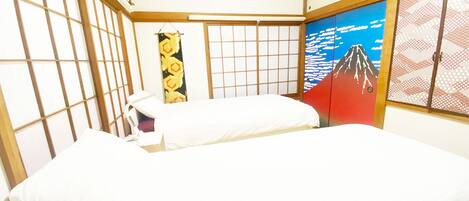 Private Vacation Home | 4 bedrooms, in-room safe, desk, blackout curtains