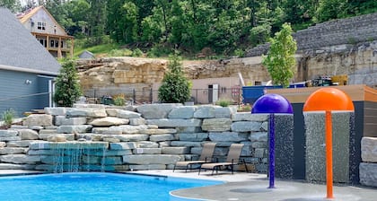 33% Einführungsrabatt nach dem 6. Juli, 10 Schlafzimmer, 46 Personen, privates Bad / Spa
