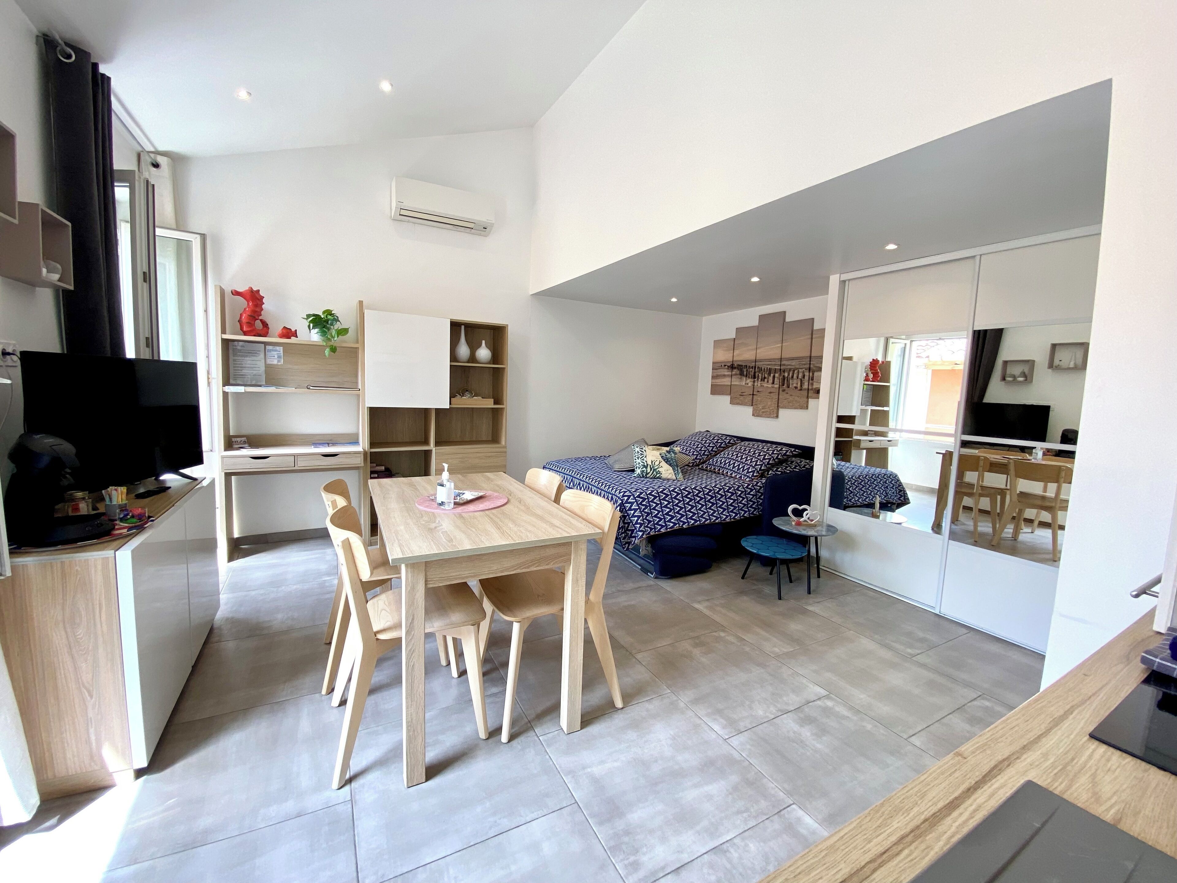 1 chambre, fer et planche à repasser, Wi-Fi, draps fournis