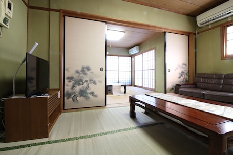 独立别墅 (Private Vacation Home) | 熨斗/熨衣板、免费 WiFi、床单