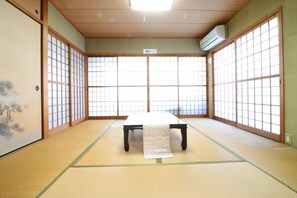 独立别墅 (Private Vacation Home) | 熨斗/熨衣板、免费 WiFi、床单