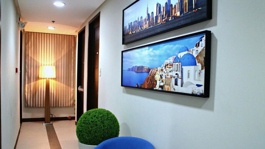 The Runway Inn - Mactan Cebu