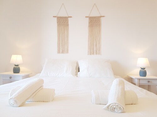 Keski- ja söpö asunto perinteisessä chaletissa