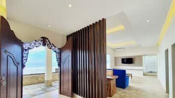 Family Triple Room, Ocean View | Free WiFi, bed sheets