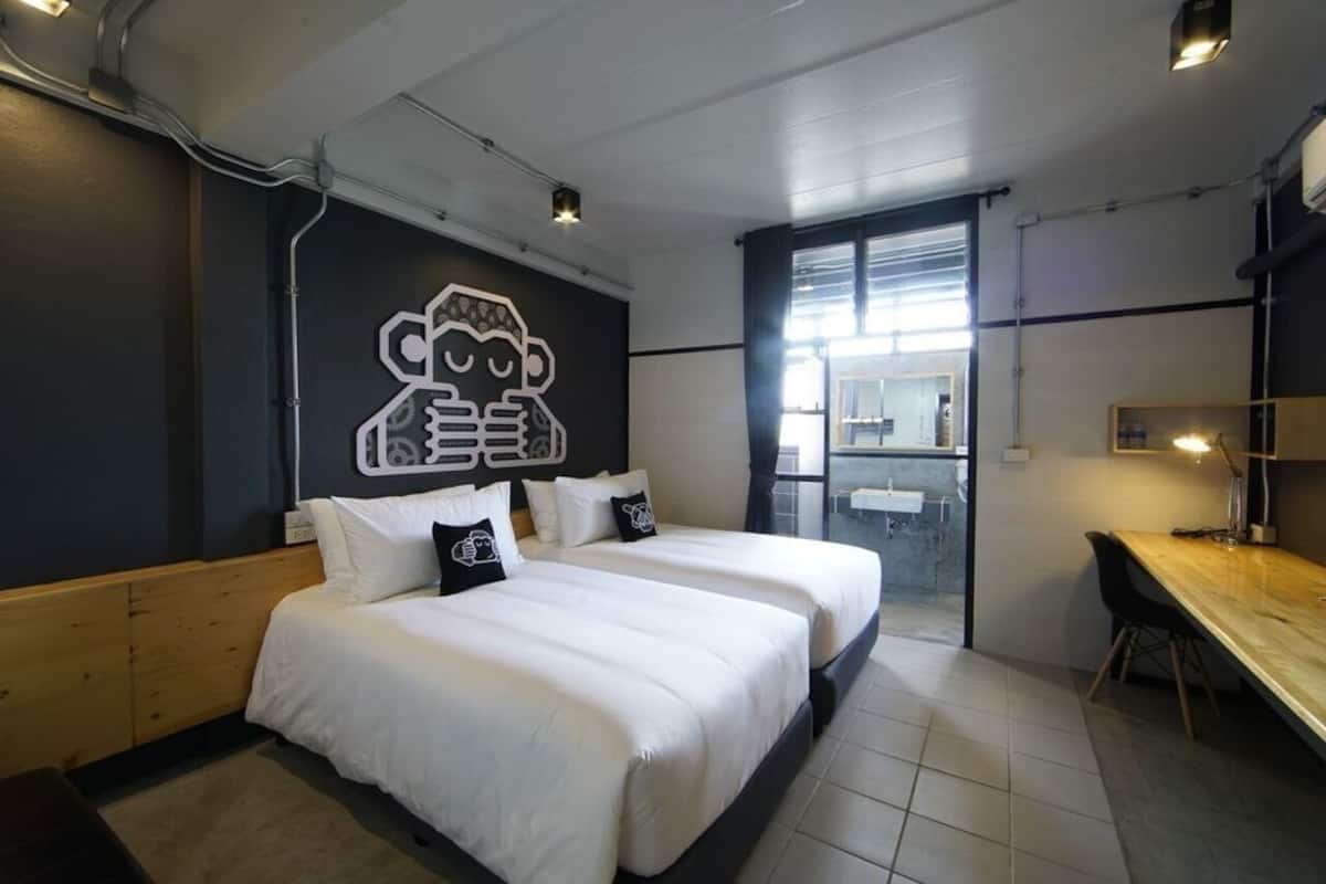 Standaard Twin kamer | Luxe beddengoed, verduisterende gordijnen, gratis wifi, beddengoed