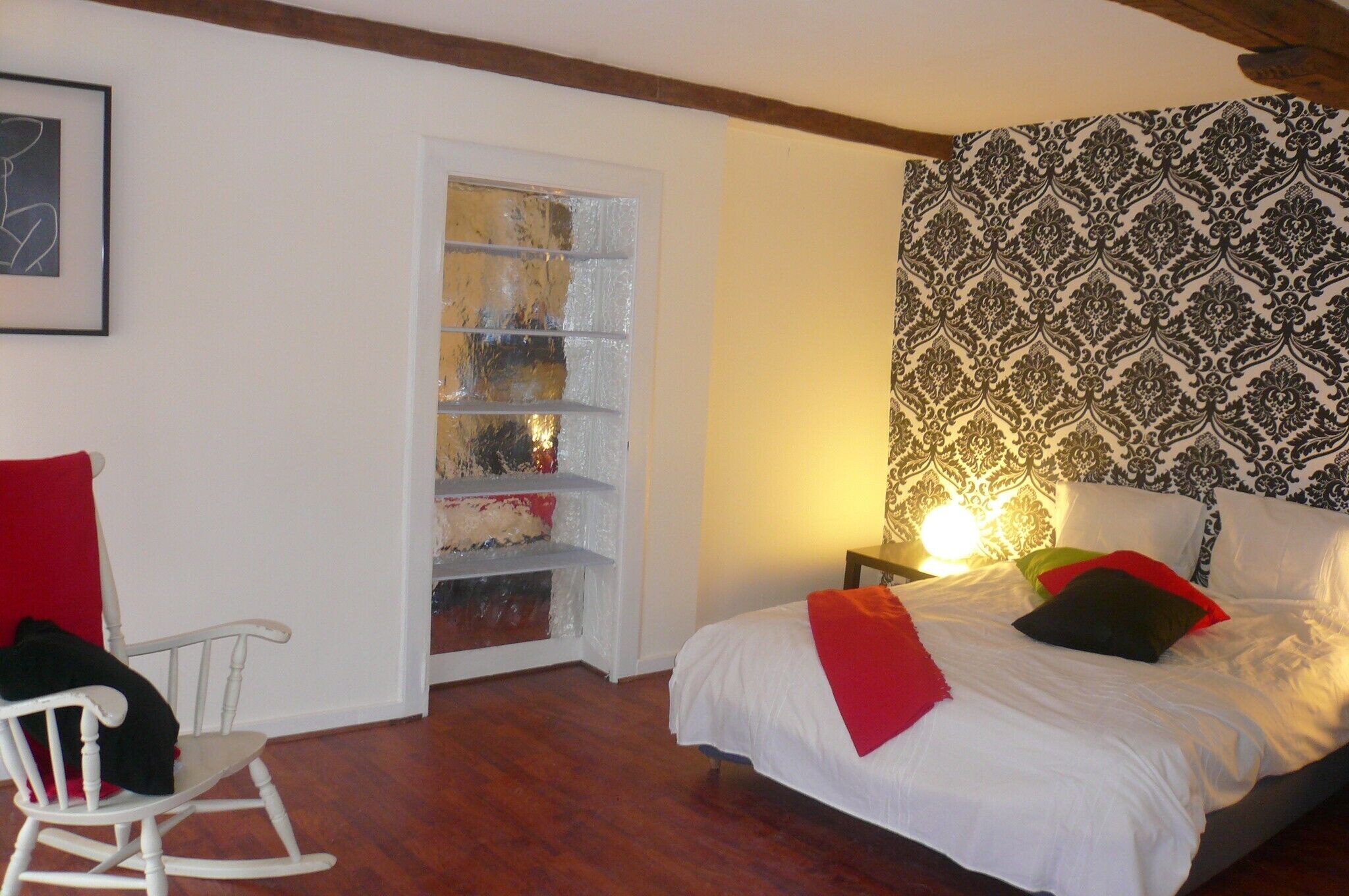 4 slaapkamers, internet, beddengoed