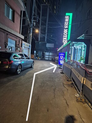 住宿正面