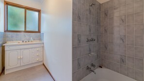 Kombinert dusj/badekar