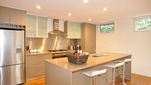 Fridge, microwave, oven, stovetop