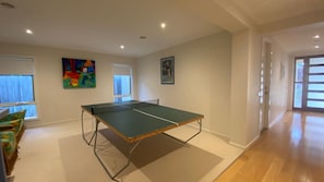 Game room - The Haven (INVELOCH)