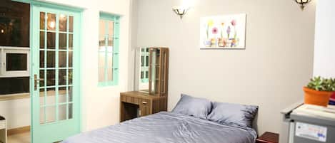 1 غرفة نوم ومكواة/لوح كي وواي فاي وملاءات أسرّة