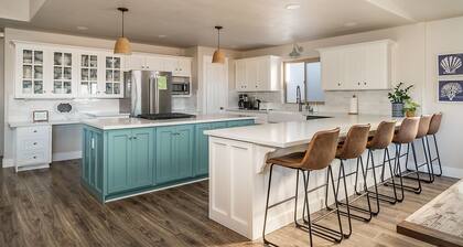 Experience coastal bliss, just steps away from Cayucos State Beach