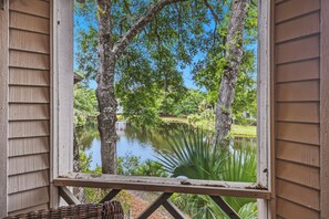 Interior - Central Kiawah Location! 2BR Villa, Close to Beach and Tennis! (Kiawah Island)